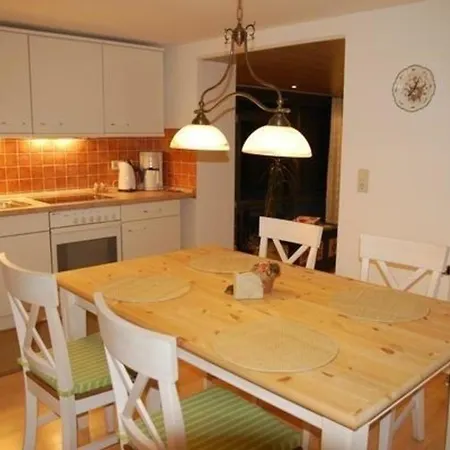 Apartment In Mit Eigener Terrasse